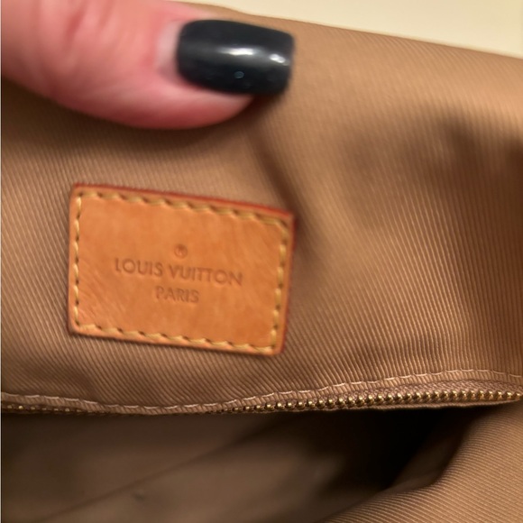 Louis Vuitton Graceful MM - Picture 5 of 16